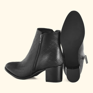 cl-classic-black,classic-black