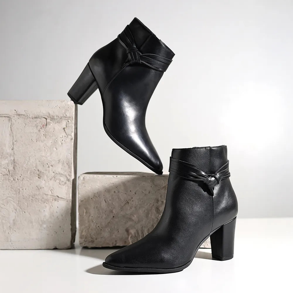 cl-classic-black,classic-black