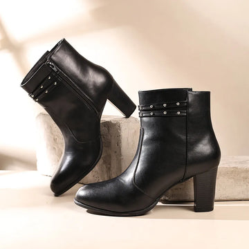 cl-classic-black,classic-black