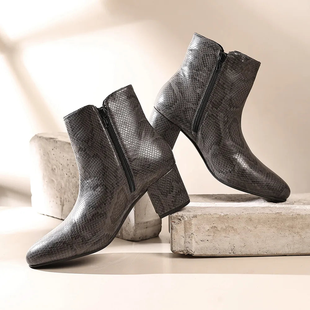 cl-classic-black,classic-black