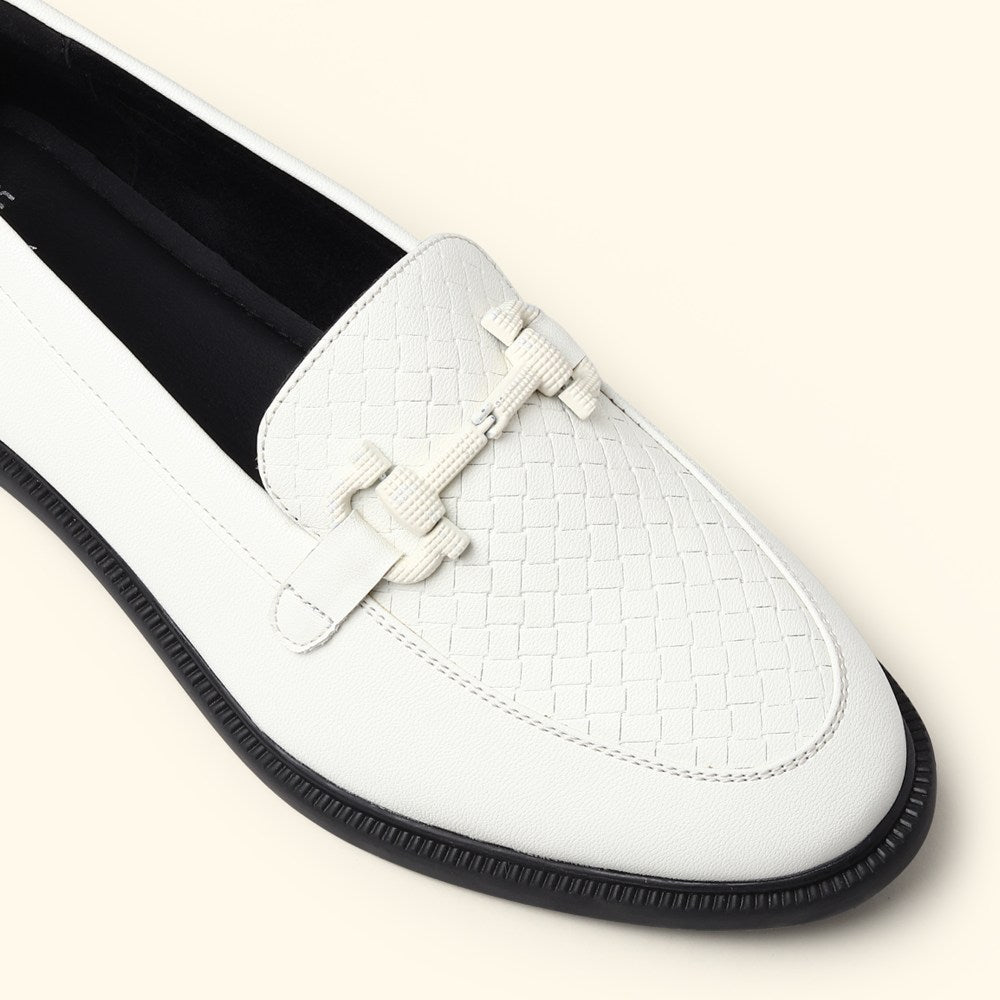 cl-White,White