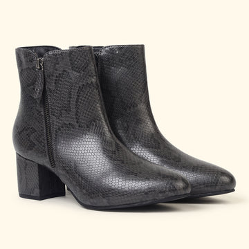 cl-classic-black,classic-black