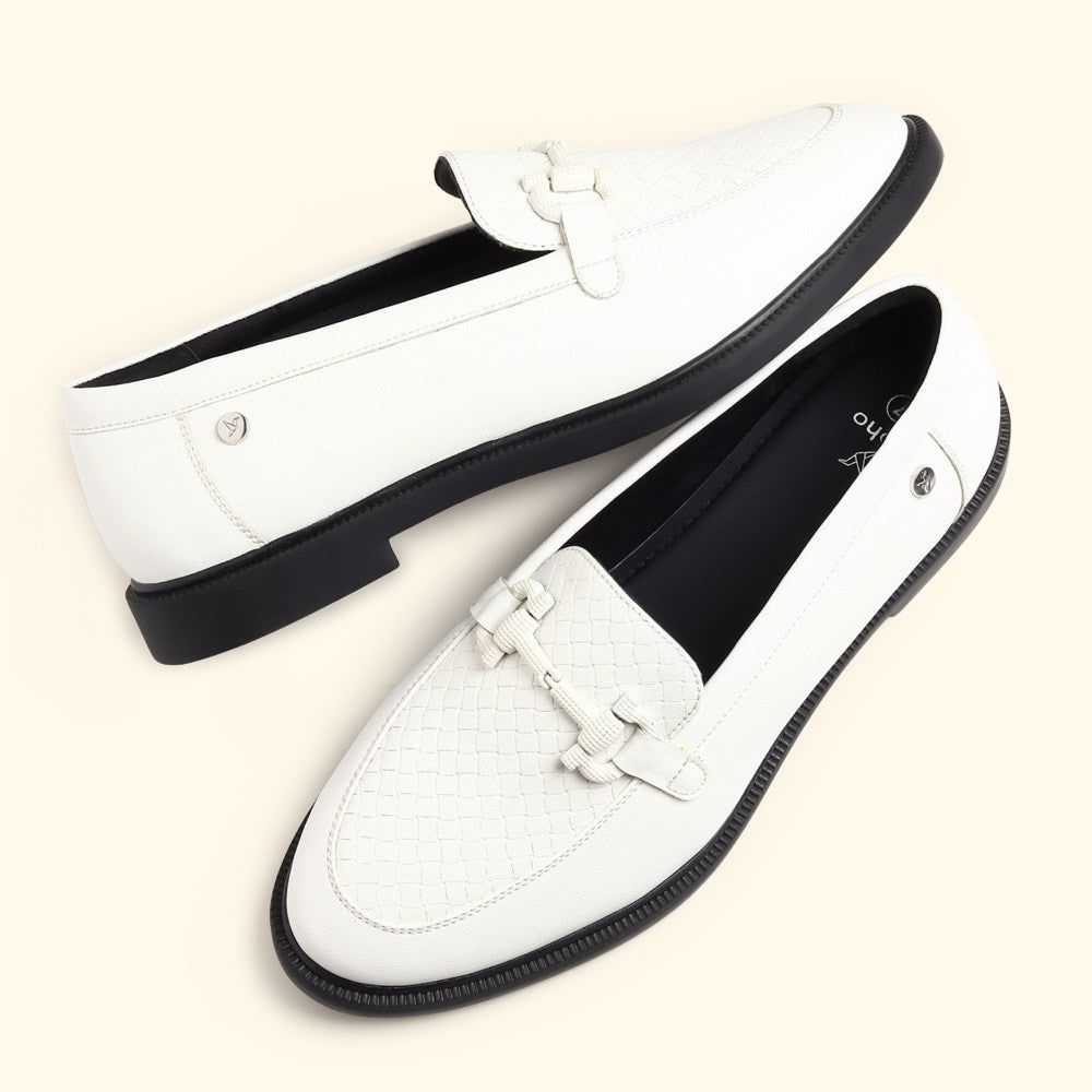cl-White,White